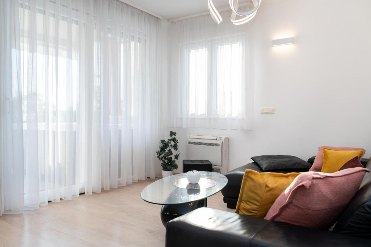Salvia Apartment With Private Jacuzzi 斯普利特 外观 照片