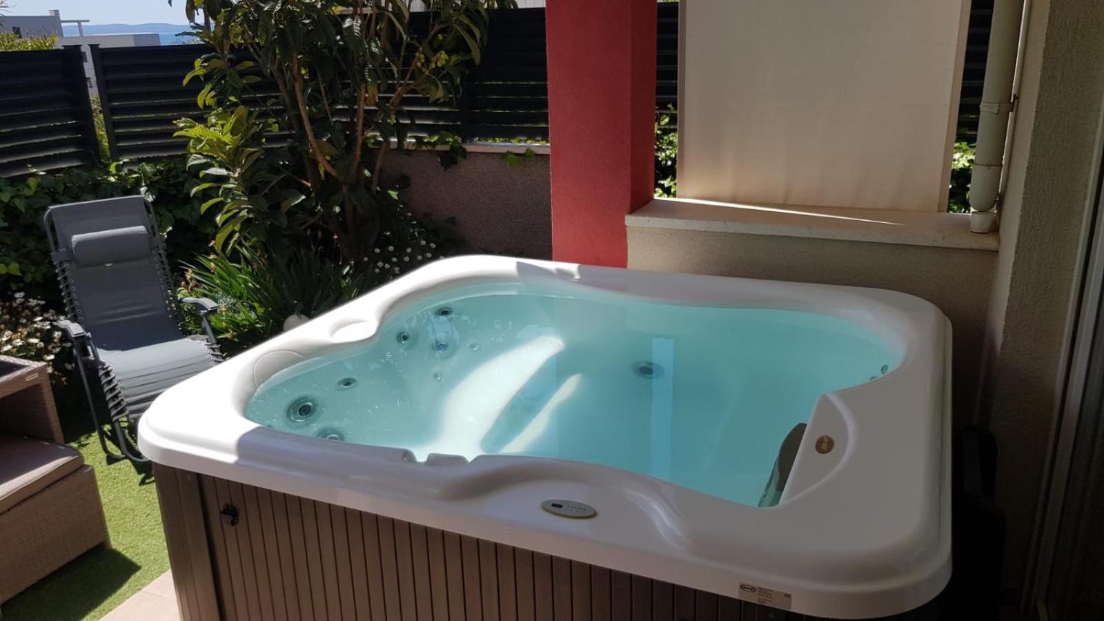 Salvia Apartment With Private Jacuzzi 斯普利特 外观 照片