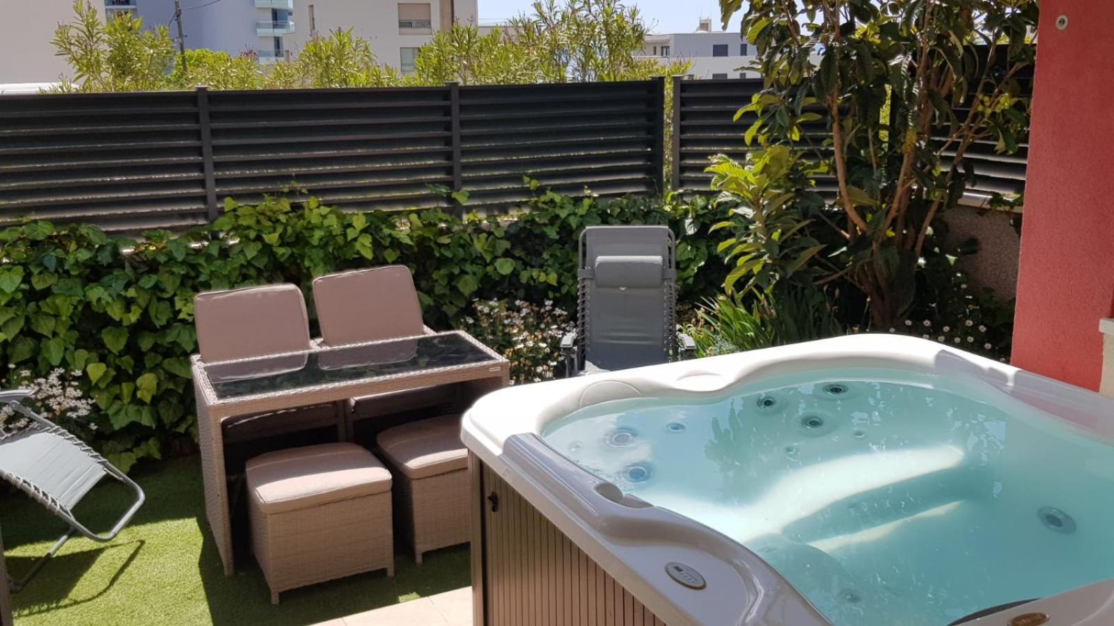 Salvia Apartment With Private Jacuzzi 斯普利特 外观 照片